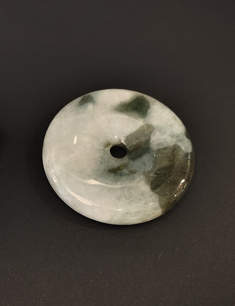 Bi Disc Shaped Pendant In Jade. China, XXth Century