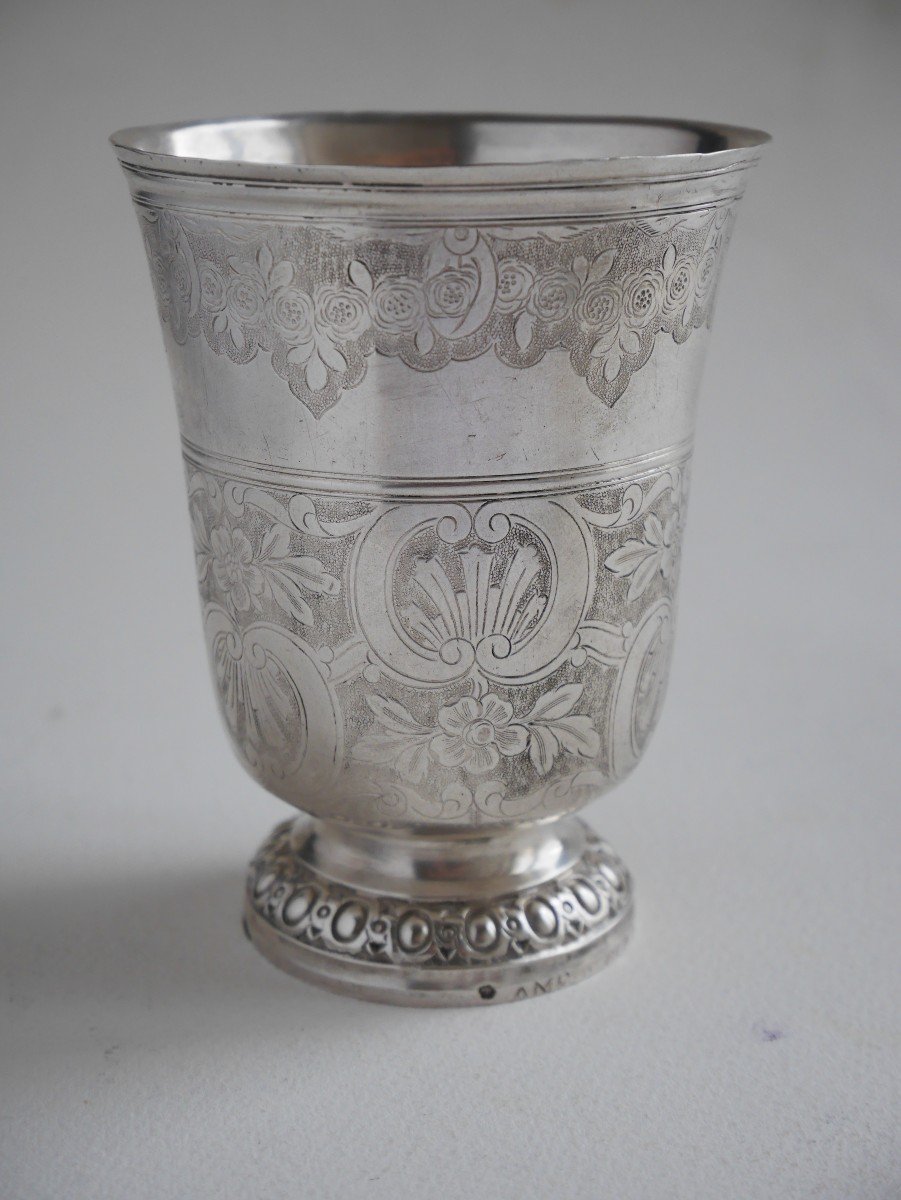 Timbale tulipe ciselée, Argent, Joseph Bouillerot, Paris, 1773-1774-photo-3