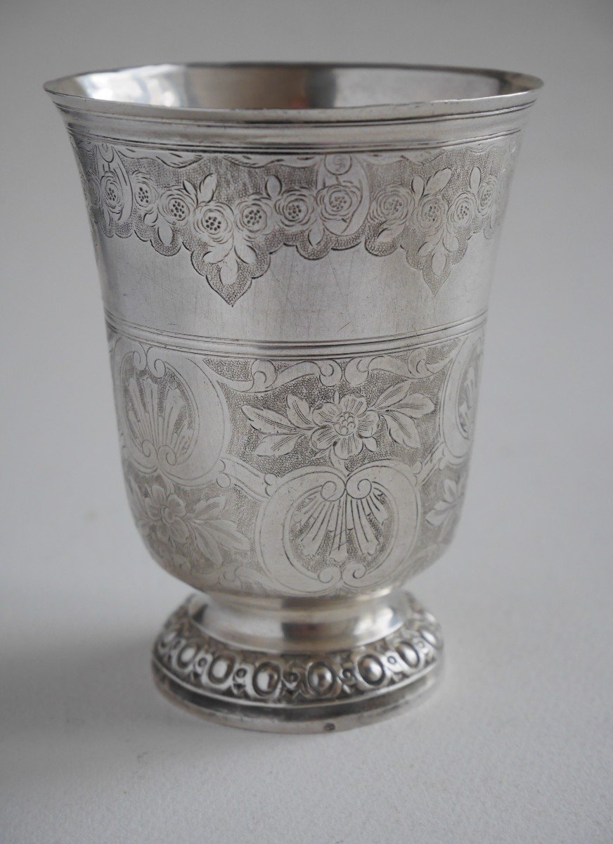 Timbale tulipe ciselée, Argent, Joseph Bouillerot, Paris, 1773-1774-photo-1