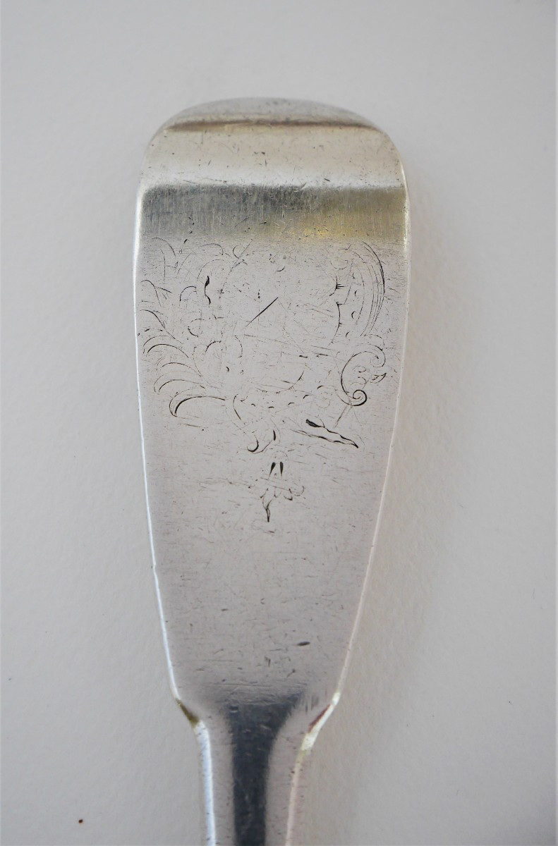 Cuillère à Pot En Argent Par Antoine Chayé, Paris, 1752-photo-4