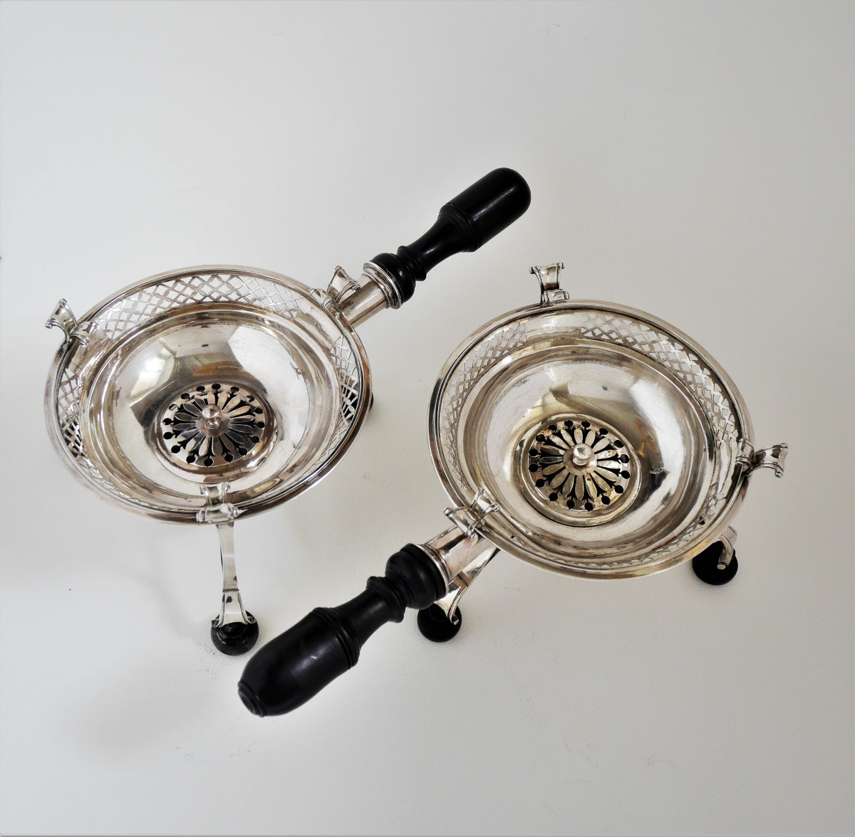 Pair Of Silver Warming Dishes, Lille, 1763-photo-2