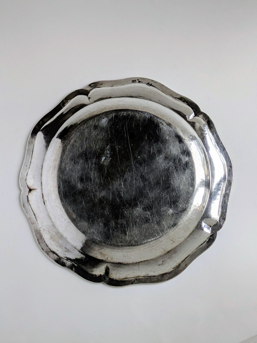 Round Silver Dish By Guillaume Pigeron, Paris, 1766-1767 -photo-2