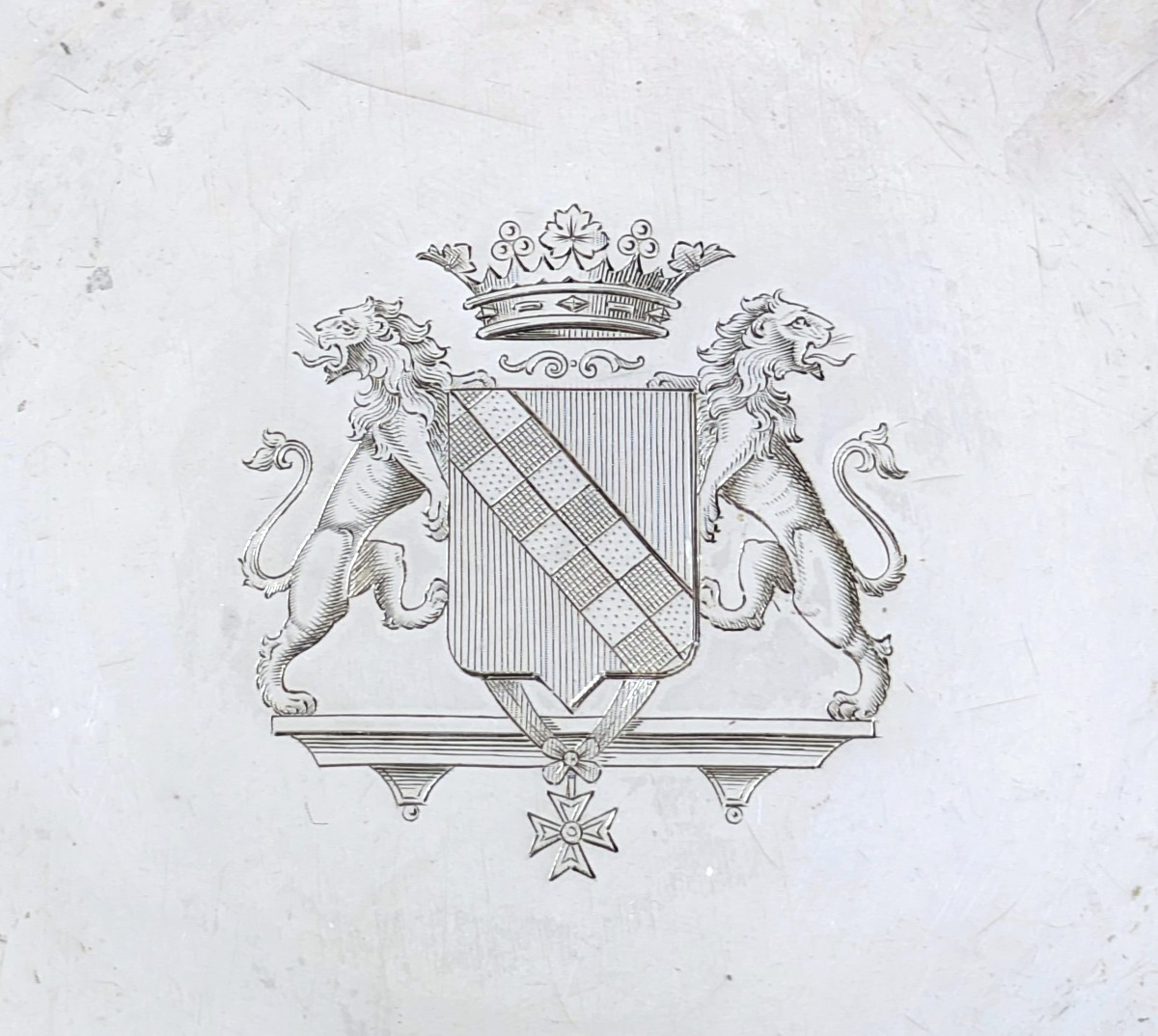 Paire de coupelles (jattes) en argent, Paris, 1713-1717-photo-3