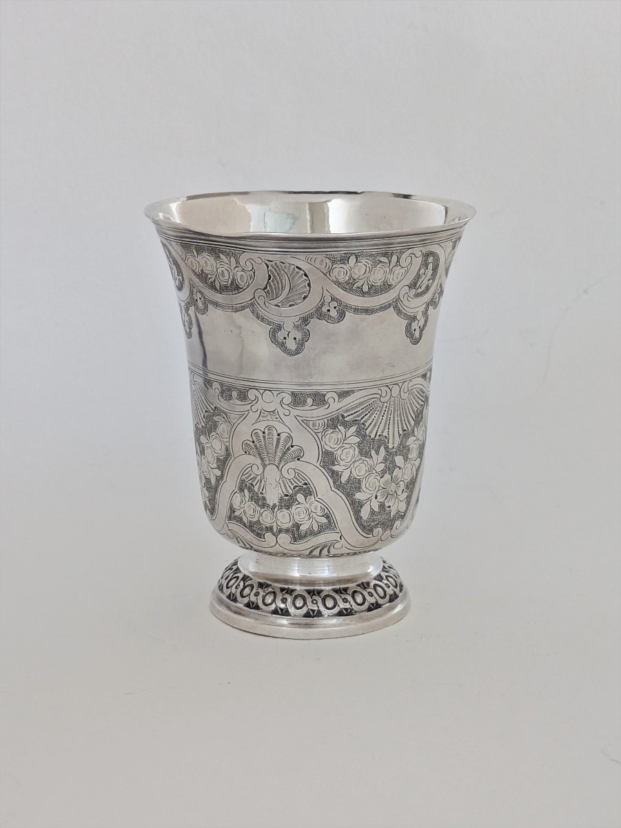 Grande timbale en argent ciselé par Charles-Joseph Fontaine, Paris, 1773-1774-photo-2