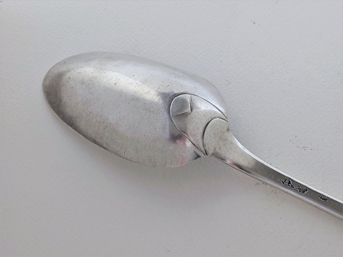 Albi : cuillère à ragoût armoriée en argent par Jean-Bernard Vieuseux, après 1758-photo-3