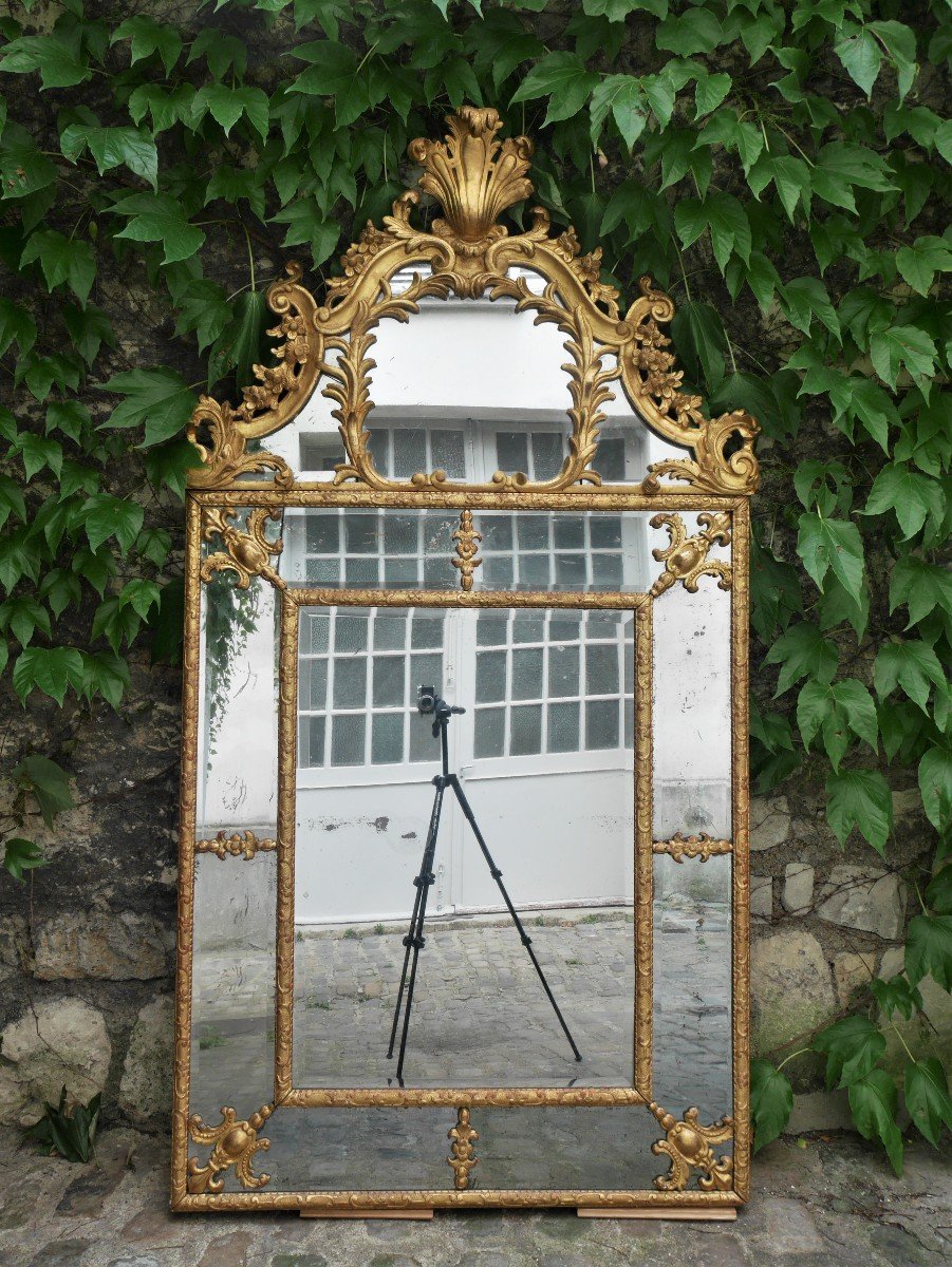 Miroir à Parecloses En Bois Doré, France, Début Du XVIIIe Siècle