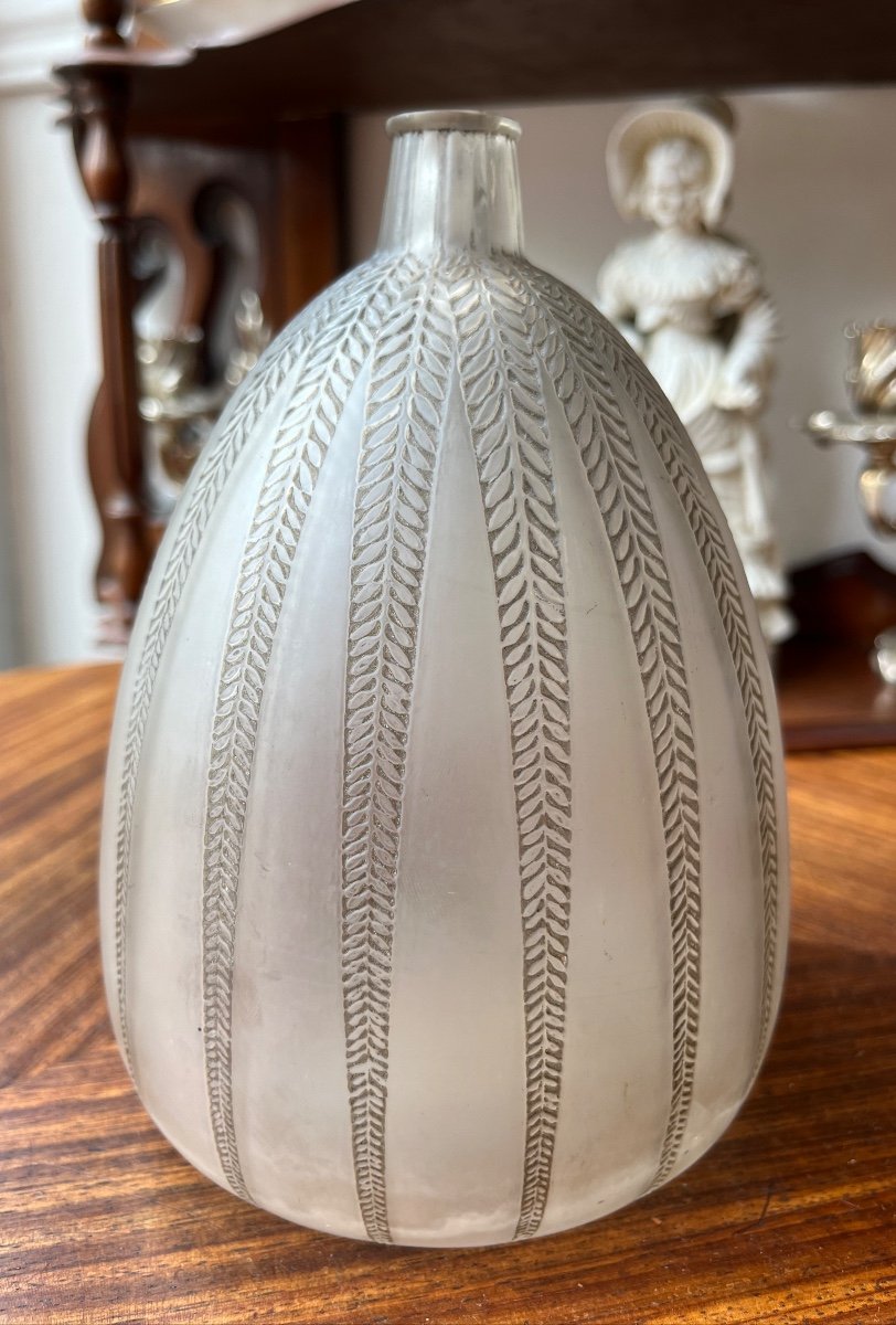René Lalique Mimosa White Glass Vase 1921