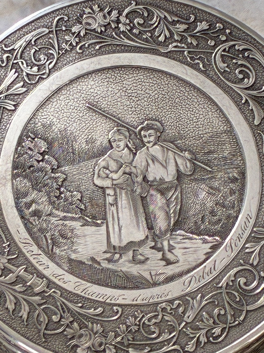 Large Round Solid Silver Box – Engraving “return From The Fields” After Debat-ponsan -photo-3