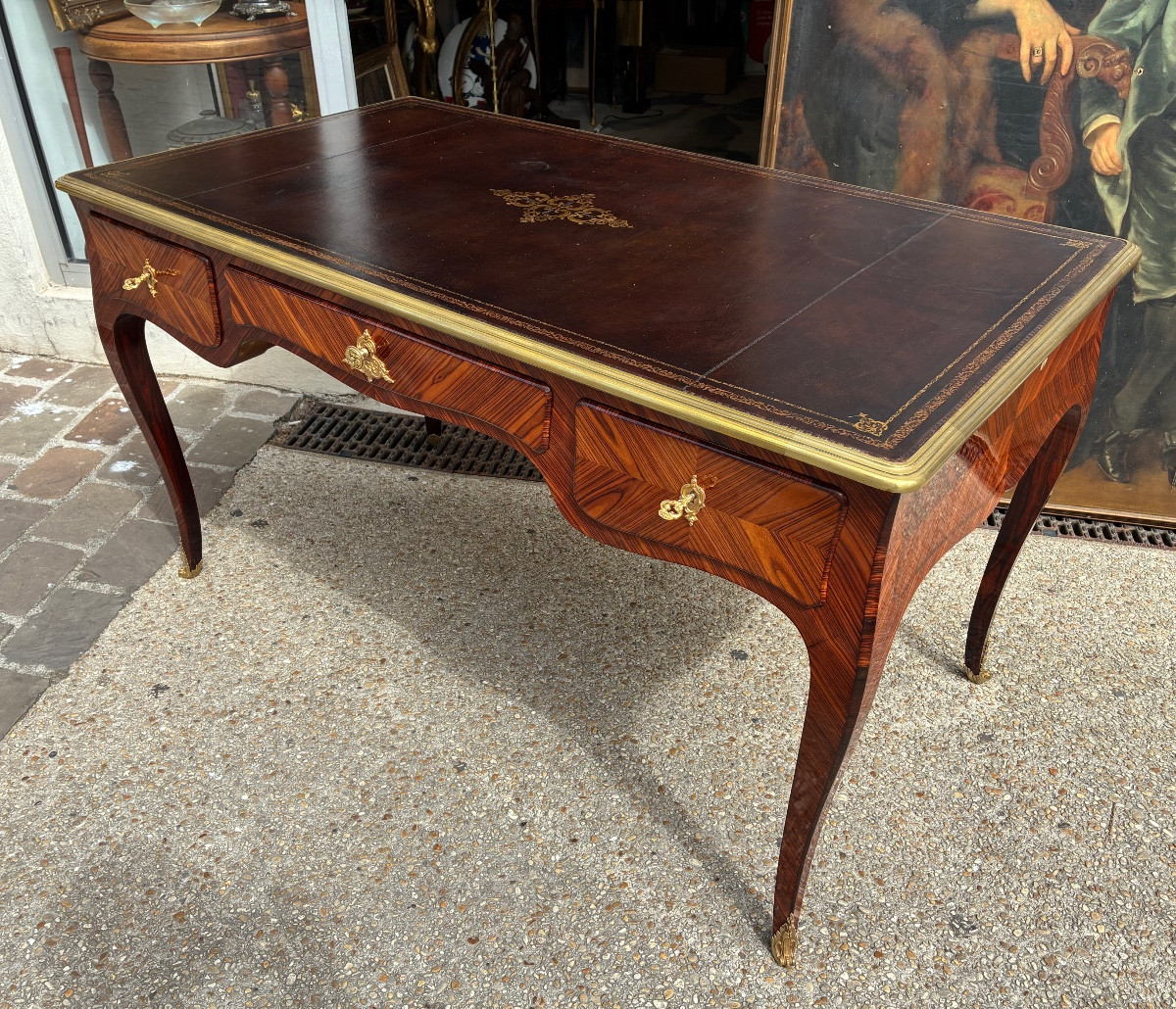 Regency Style Flat Desk In Violet Wood, With Pulls - Late 19th Century