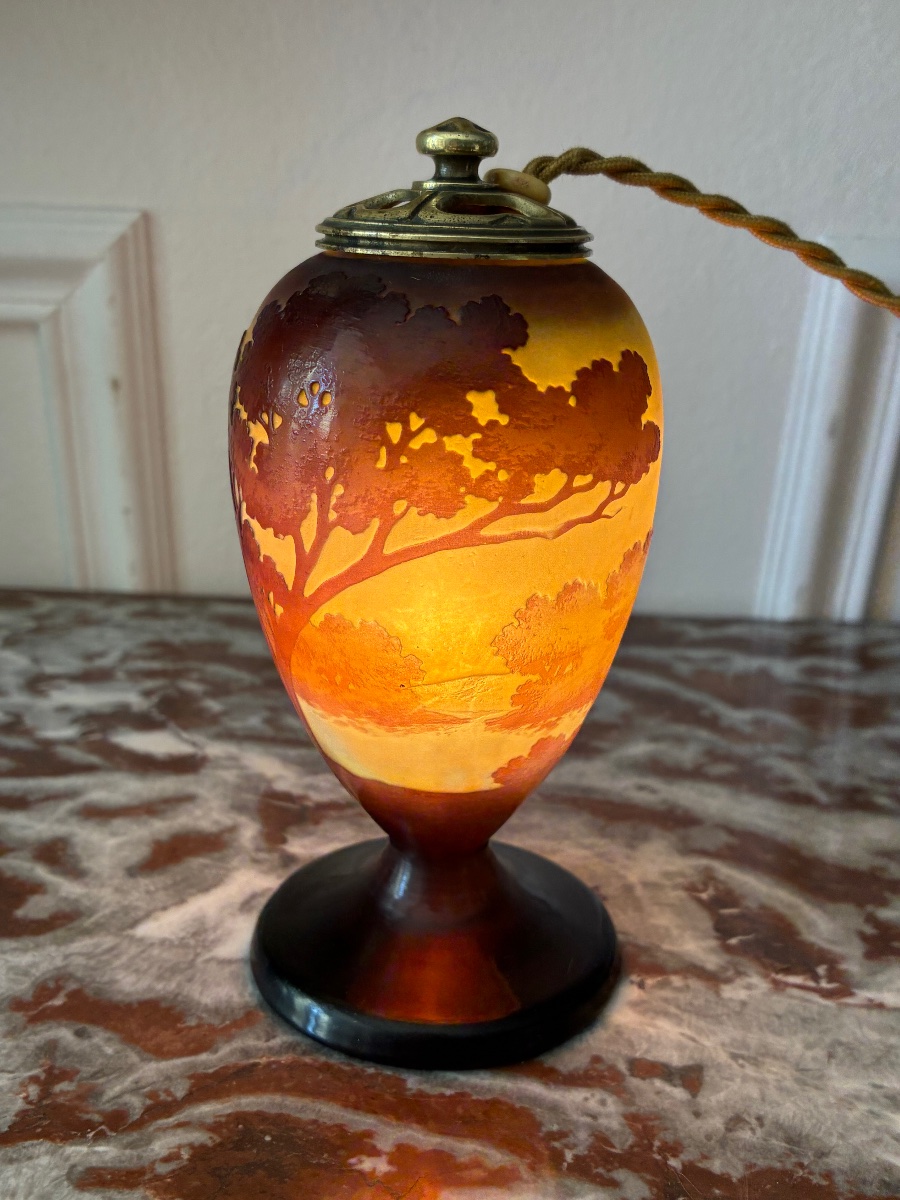 Veilleuse Gallé en verre multicouche gravé à l’acide – Paysage japonisant – École de Nancy-photo-6