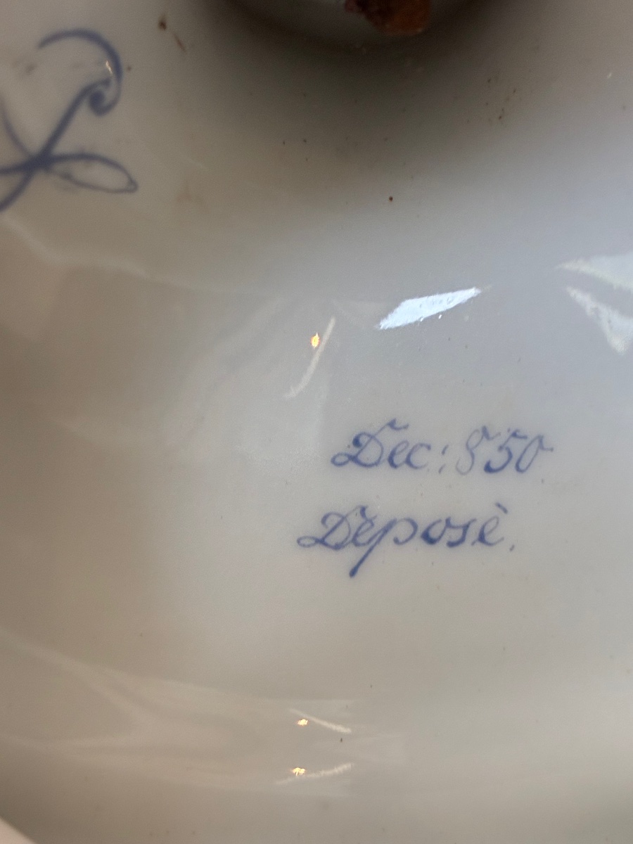 Vase en porcelaine de Dresde, Carl Thieme Potschappel, aux têtes de béliers – Époque 1900-photo-2
