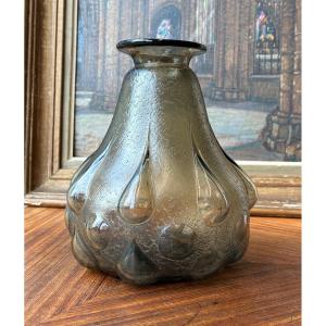 Vase en verre soufflé à décor de gouttes XXᵉ siècle