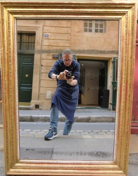 Miroir Bois Et Stuc Doré à La Feuille époque XIX ème Siècle H:122 Cm X L:90 Cm