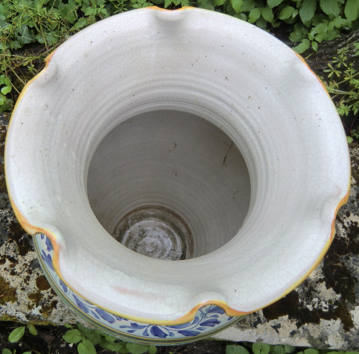 Grand Vase en céramique polychrome Décor floral et géométrique Origine : Sicile Hauteur : 53 cm-photo-1