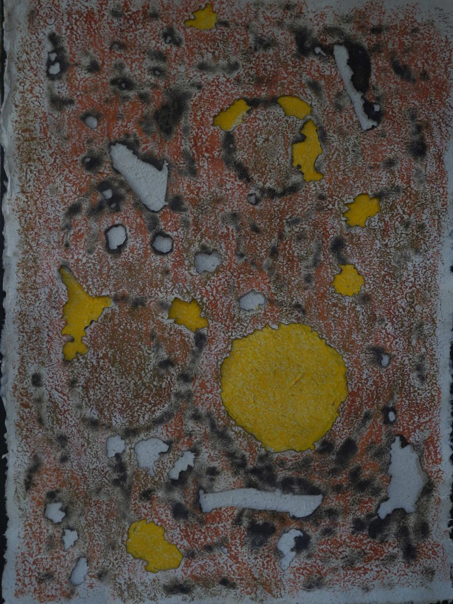 AMBI, née en 1978 " Masoandry Mody ", 2015 Brûlures pastels sur papier végétal Madagascar 68 x 48 cm