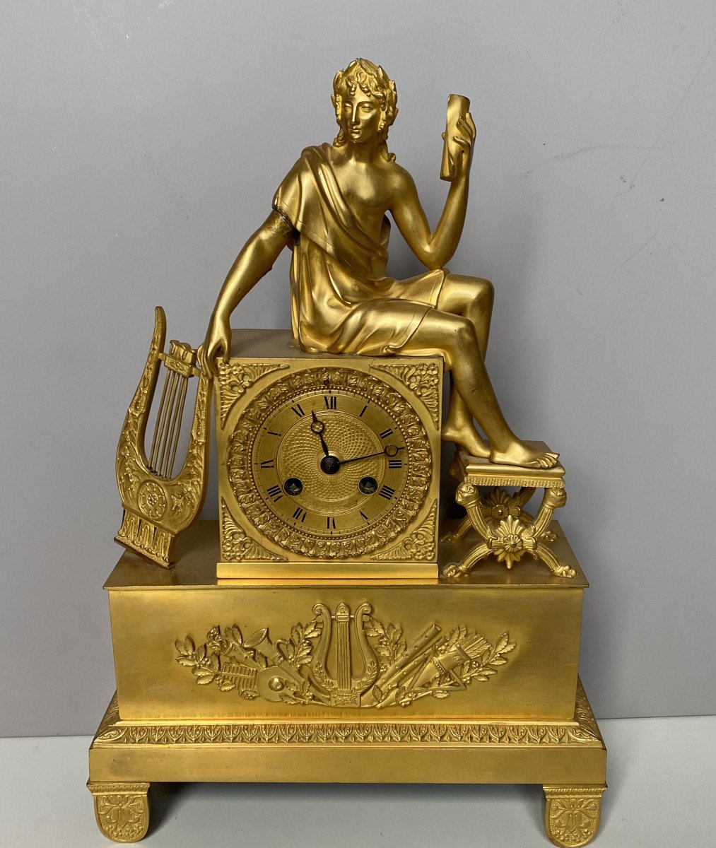 Pendule en bronze doré époque Restauration