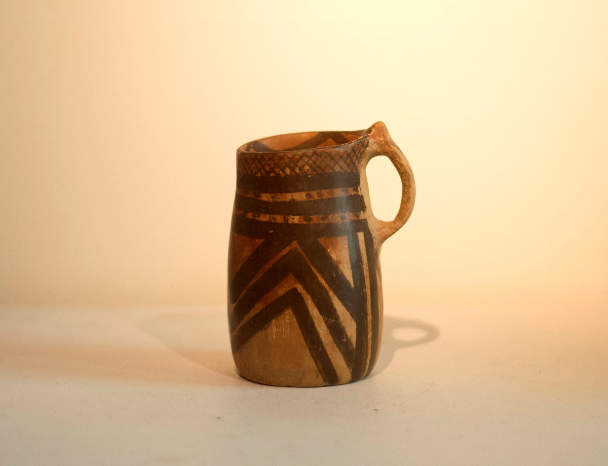Neolithic Handled Cup In The Shape Of A “beer Mug”, China