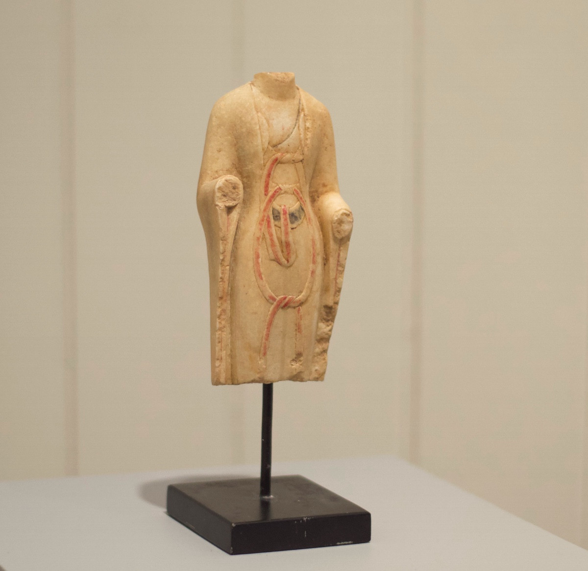 Elegant Marble Buddha With Pigment, Northern Qi