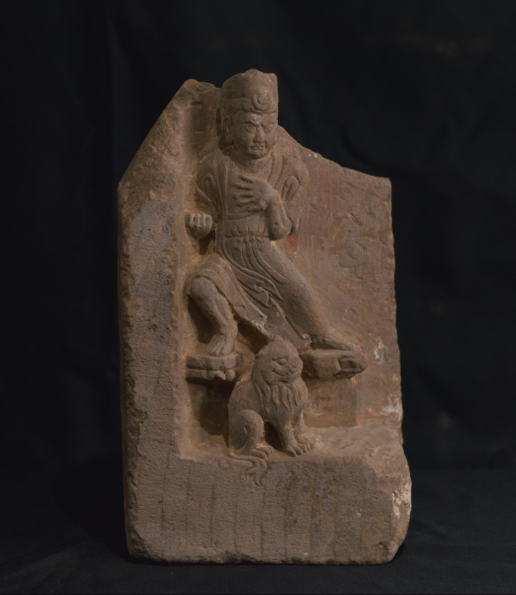 Fragment Of Buddhist Steele With Relief Of A Guardian And A Lion, Northern Wei (386-534)