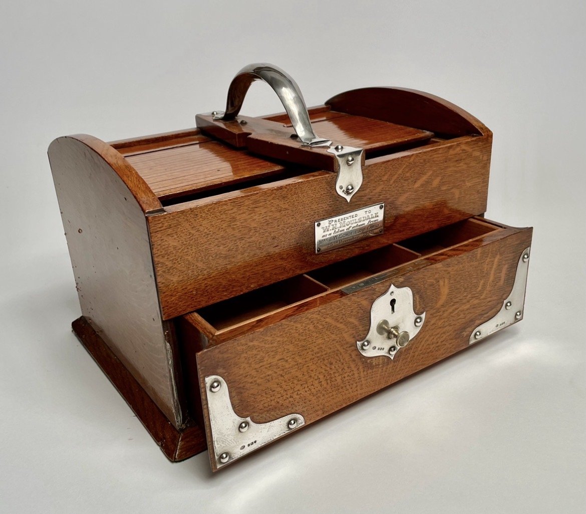 Oak Cigar Box With Silver Mount, London, 1905–1908