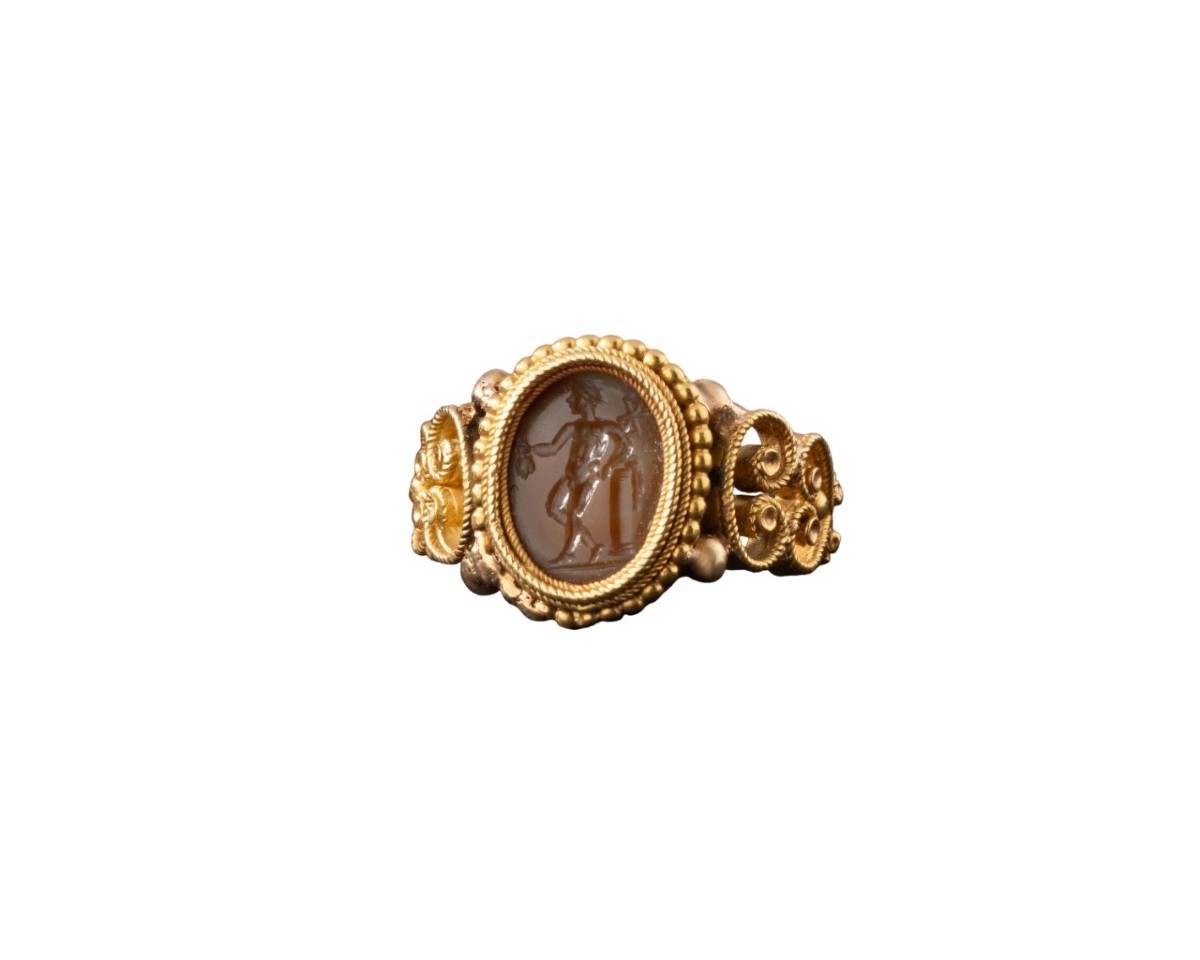 19th Century Gold And Agate Intaglio Ring