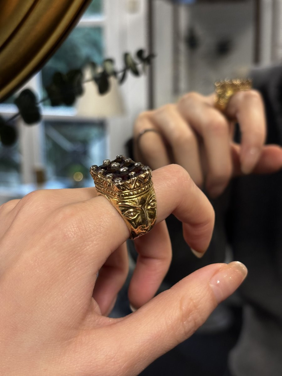 Chevalière en or, grenats et diamants-photo-1