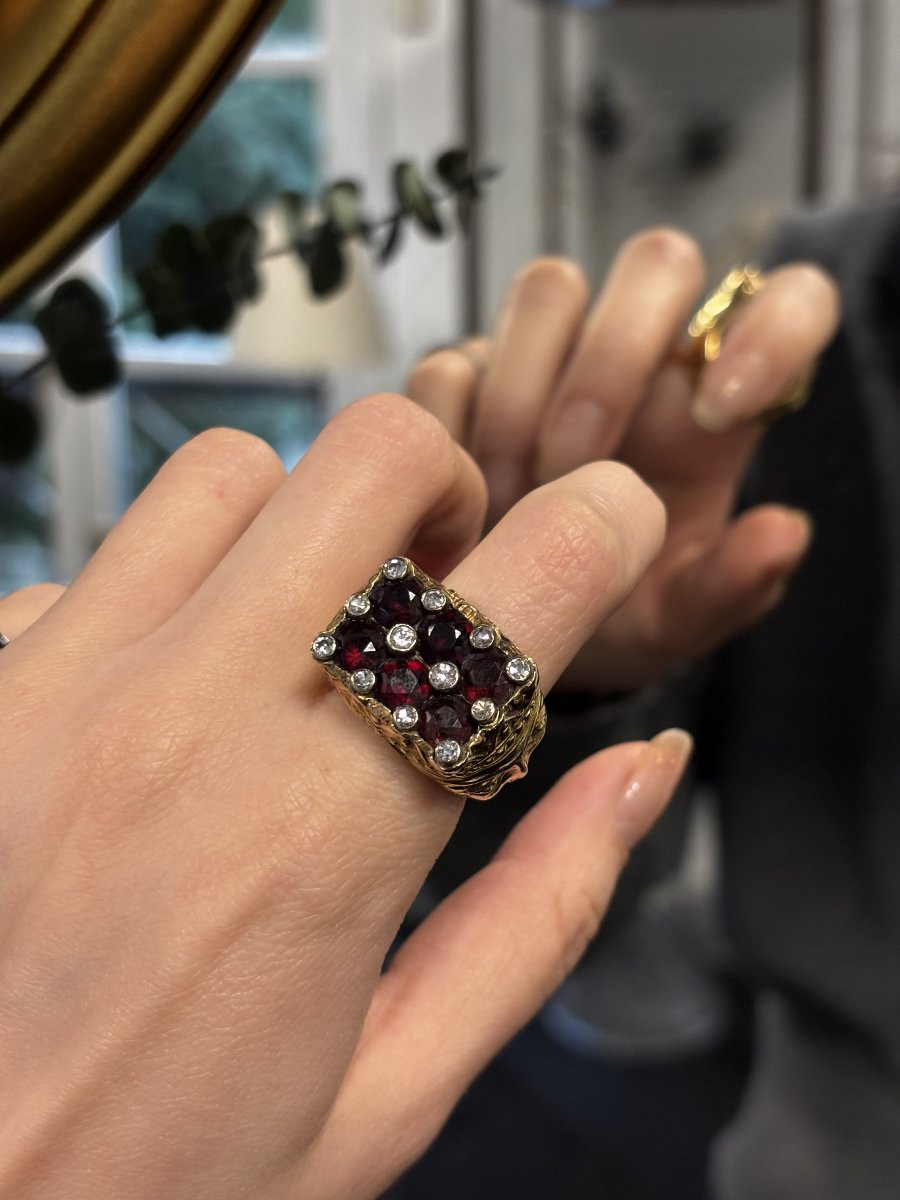 Chevalière en or, grenats et diamants-photo-2