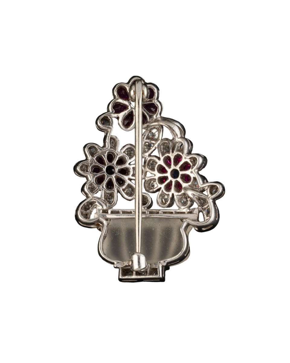 Broche floral en or blanc 18k, cristal de roche, diamants, rubis et saphirs-photo-2