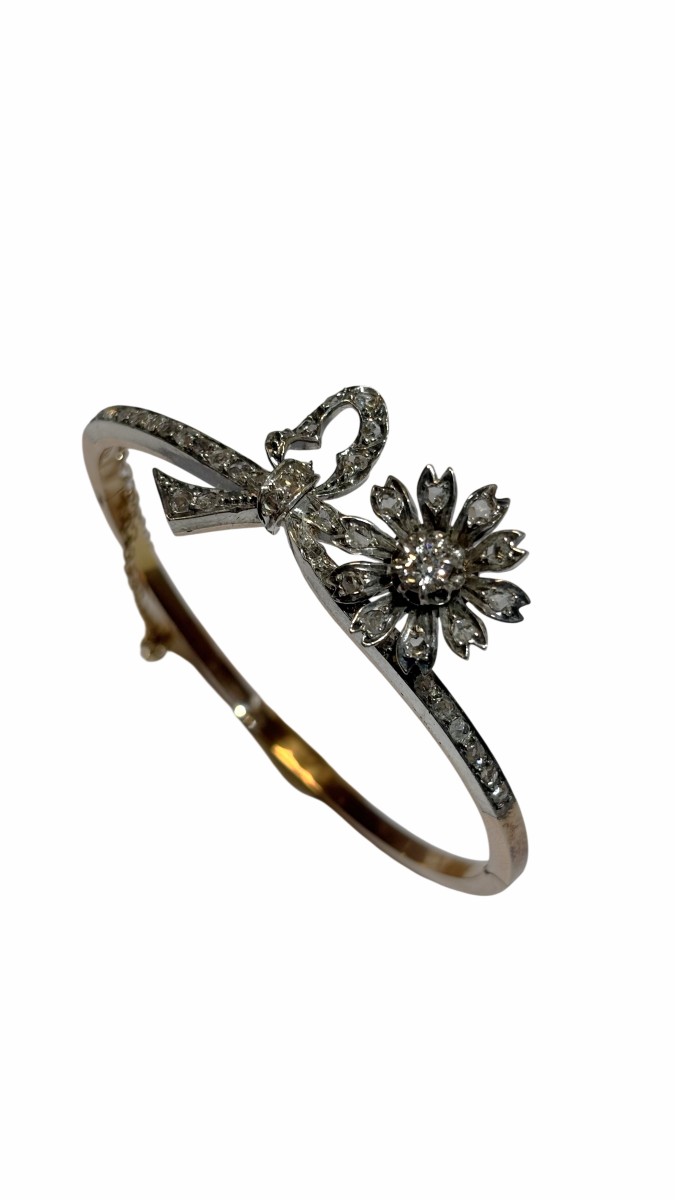 Flower Bracelet In 18k Gold, Silver And Diamonds, 19th Century