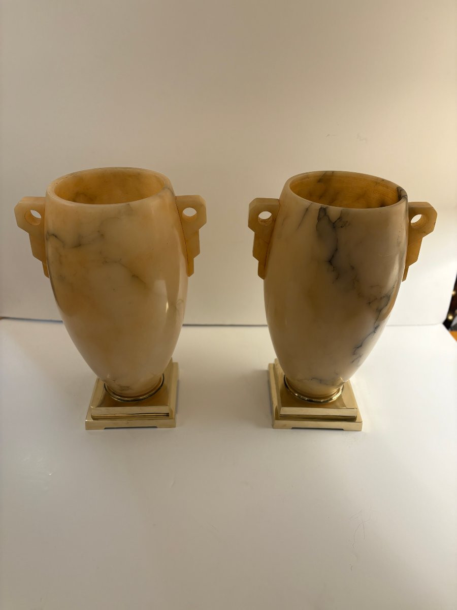 Paire de lampes en albâtre et en laiton doré -photo-2