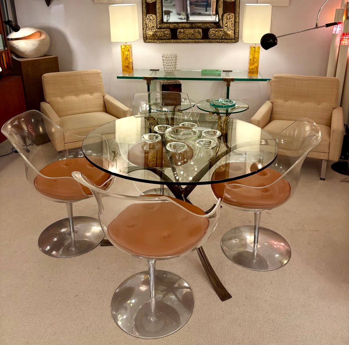 Suite de quatre chaises modèle « Champagne »