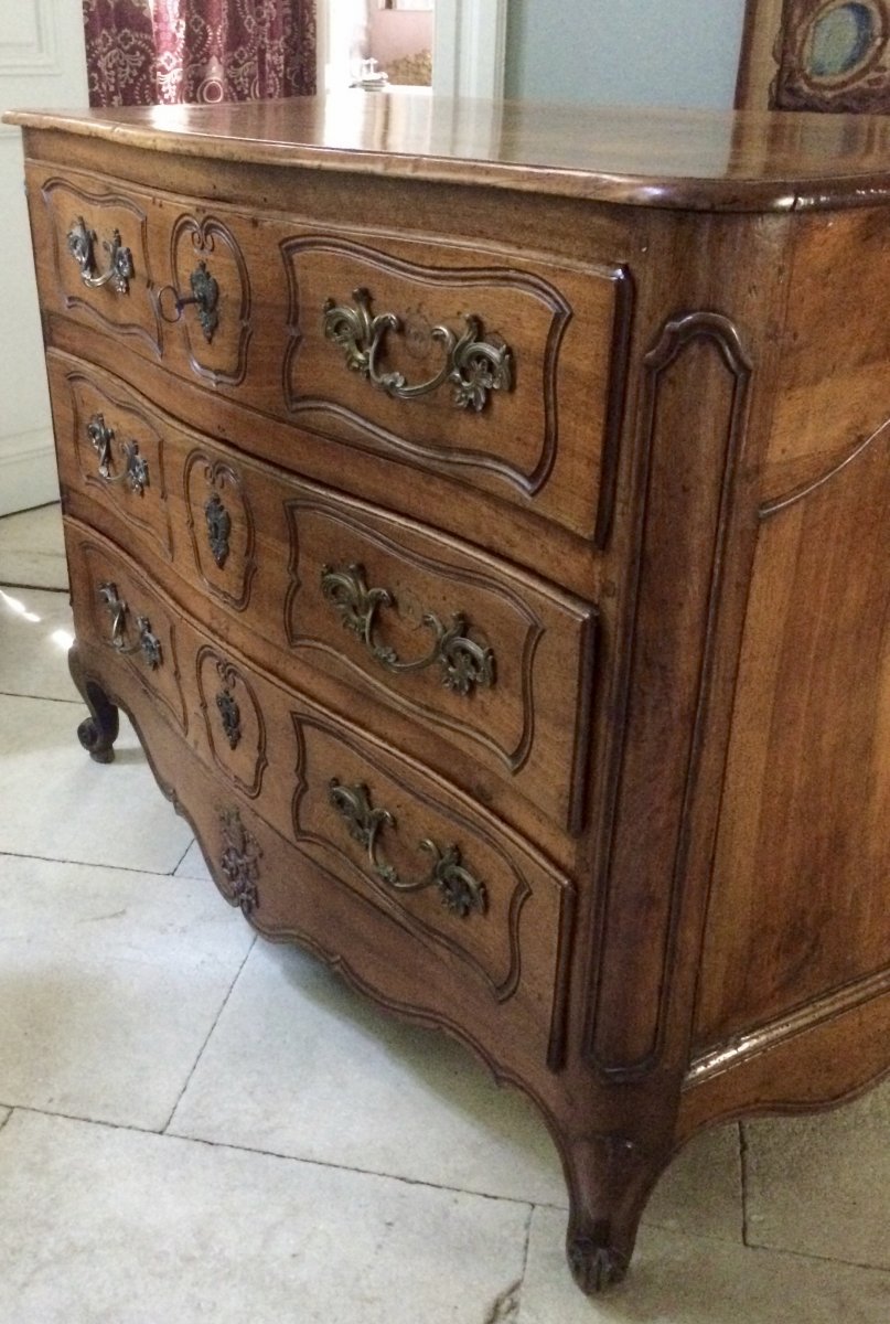 Chest Of Drawers In Walnut Opening By 3 Drawers. XVIII Eme-photo-1