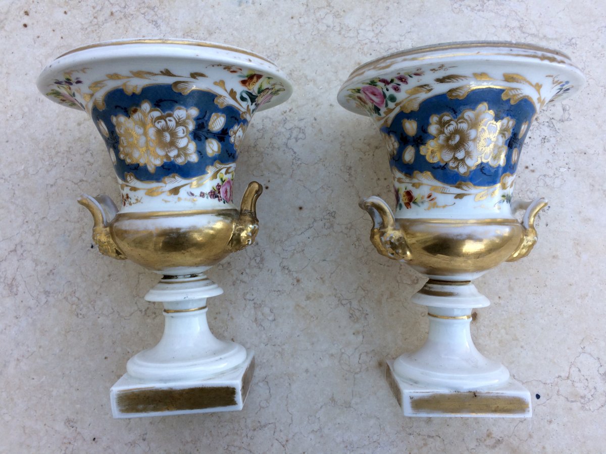 Paire De Vases Médicis En Porcelaine De Paris d'époque Charles X ( Restauration)-photo-3