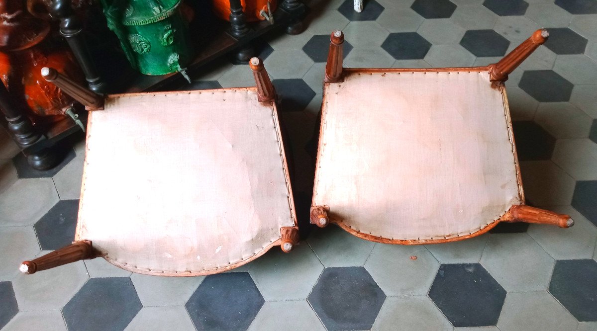 Paire de fauteuils à dossier plat ,  époque Louis XVI -photo-4