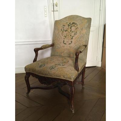 Important Fauteuil &agrave; Dossier Plat d&#039;&eacute;poque R&eacute;gence En Noyer 