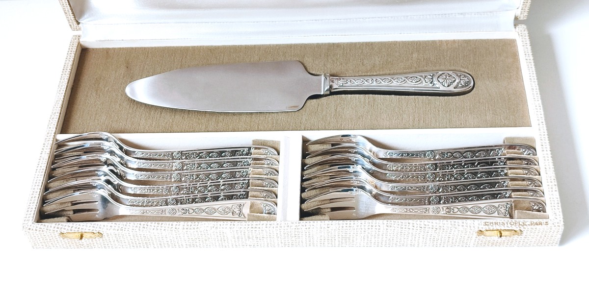 Twelve Cake Forks With The Christofle Villeroy Model Server -photo-2