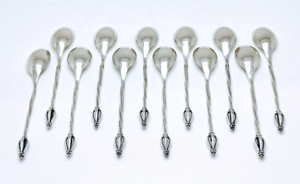 Twelve Sterling Silver Teaspoons And Twelve Cake Forks -photo-1