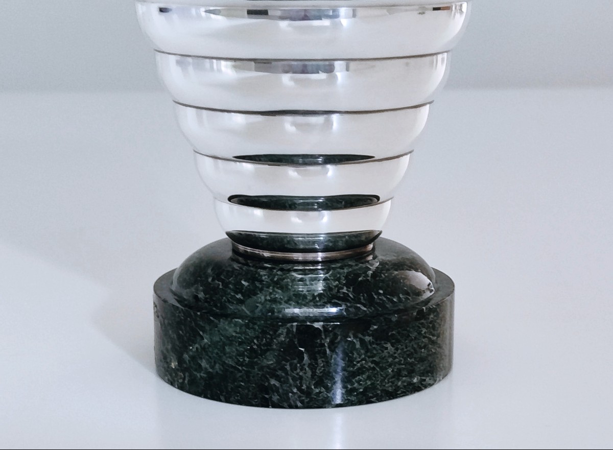 Art Deco Cup In Solid Silver -photo-2