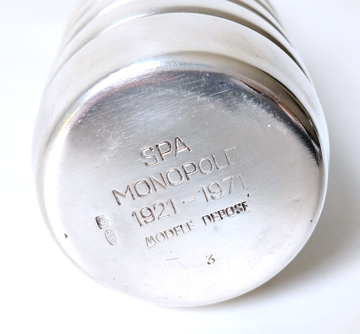 Shaker en argent massif en forme d'une bouteille de spa reine de 1971-photo-6