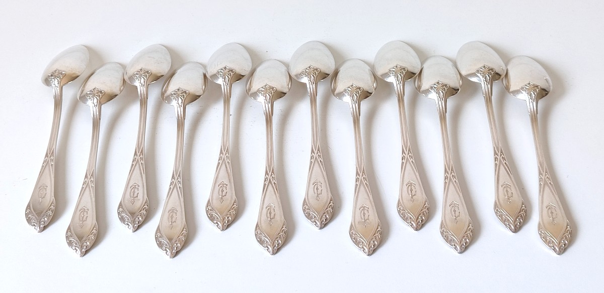 Douze cuillères à café avec la pince à sucre art nouveau en argent massif -photo-2
