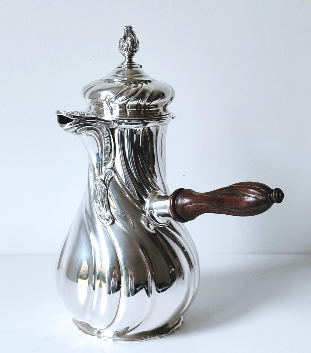 Chocolatière en argent massif 