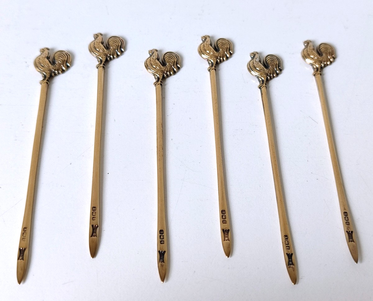 Six bâtonnets de cocktail décoré de coqs en argent massif vermeil -photo-2