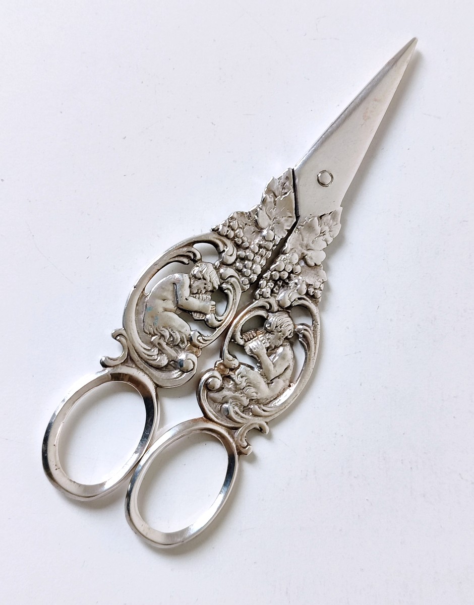 Ciseaux à raisins en argent massif 