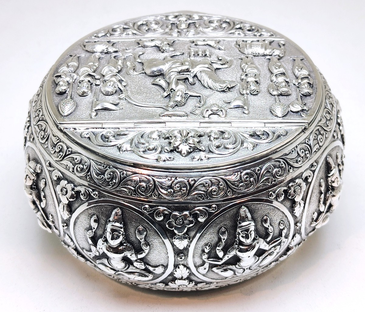 Burmese Solid Silver Box-photo-4
