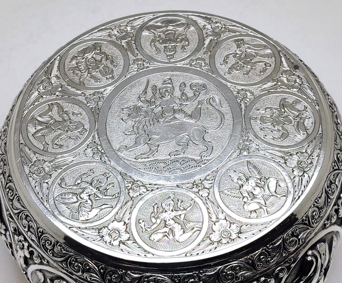 Burmese Solid Silver Box-photo-1
