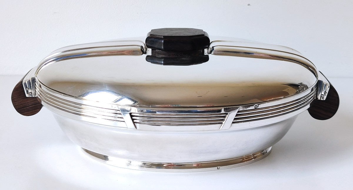 Art Deco Solid Silver Vegetable Dish With Ebony Handles By Louis Coignet 
