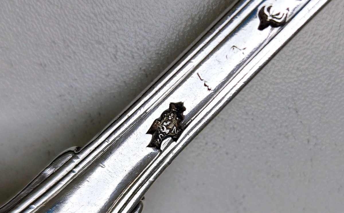 Eighteen Solid Silver Table Forks And Eighteen Spoons With Coats Of Arms, 18th Century -photo-7