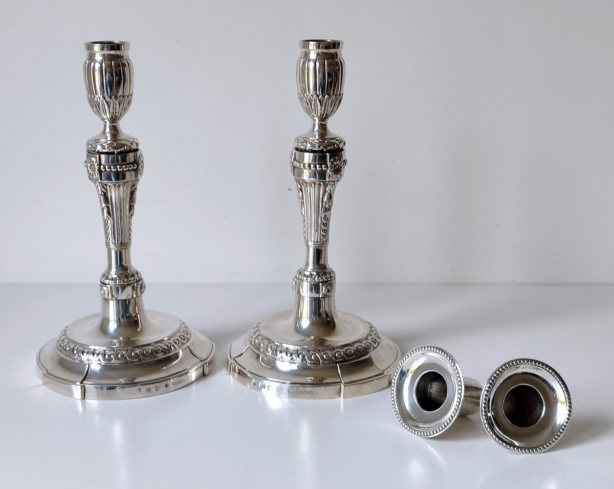 Une paire de bougeoirs en argent massif Liège 18ème siècle -photo-4