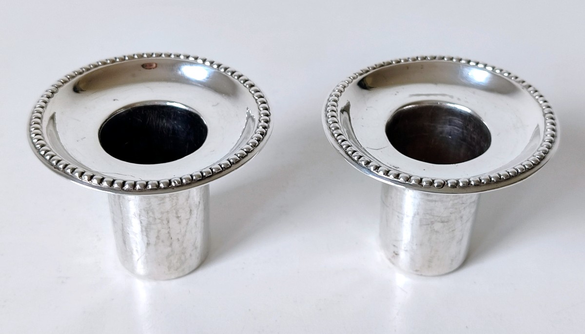 Une paire de bougeoirs en argent massif Liège 18ème siècle -photo-2