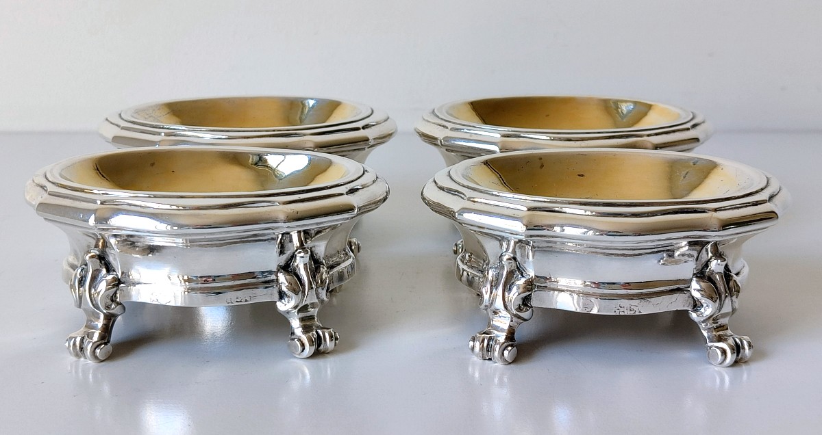 Quatre salières en argent massif Bruxelles 1734-1737 